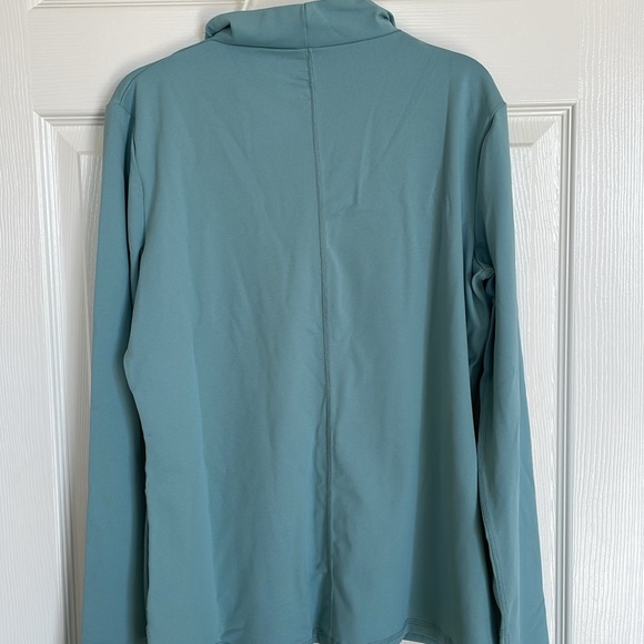 NEW! Shadow Sport Fitted Mock-Neck Zip Front Athletic Jacket, Lt Blue. M, XL - Picture 14 of 14
